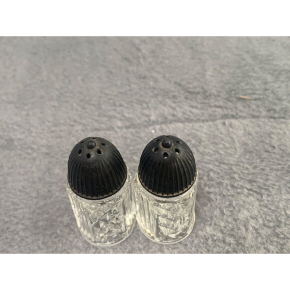 Vintage Diamond Cut Glass Salt & Pepper Shakers with Black Tops 1950s - Picture 2 of 7